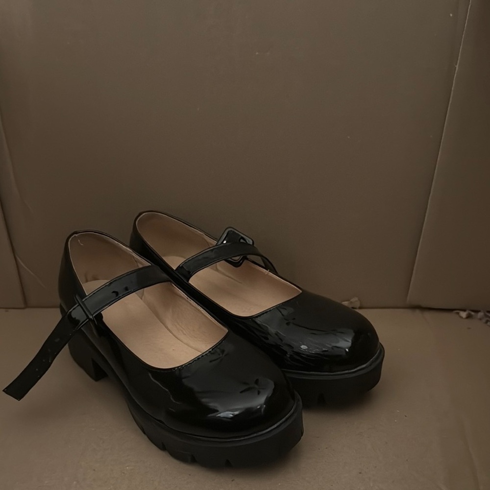 Black Patent Leather Mary Jane Shoes